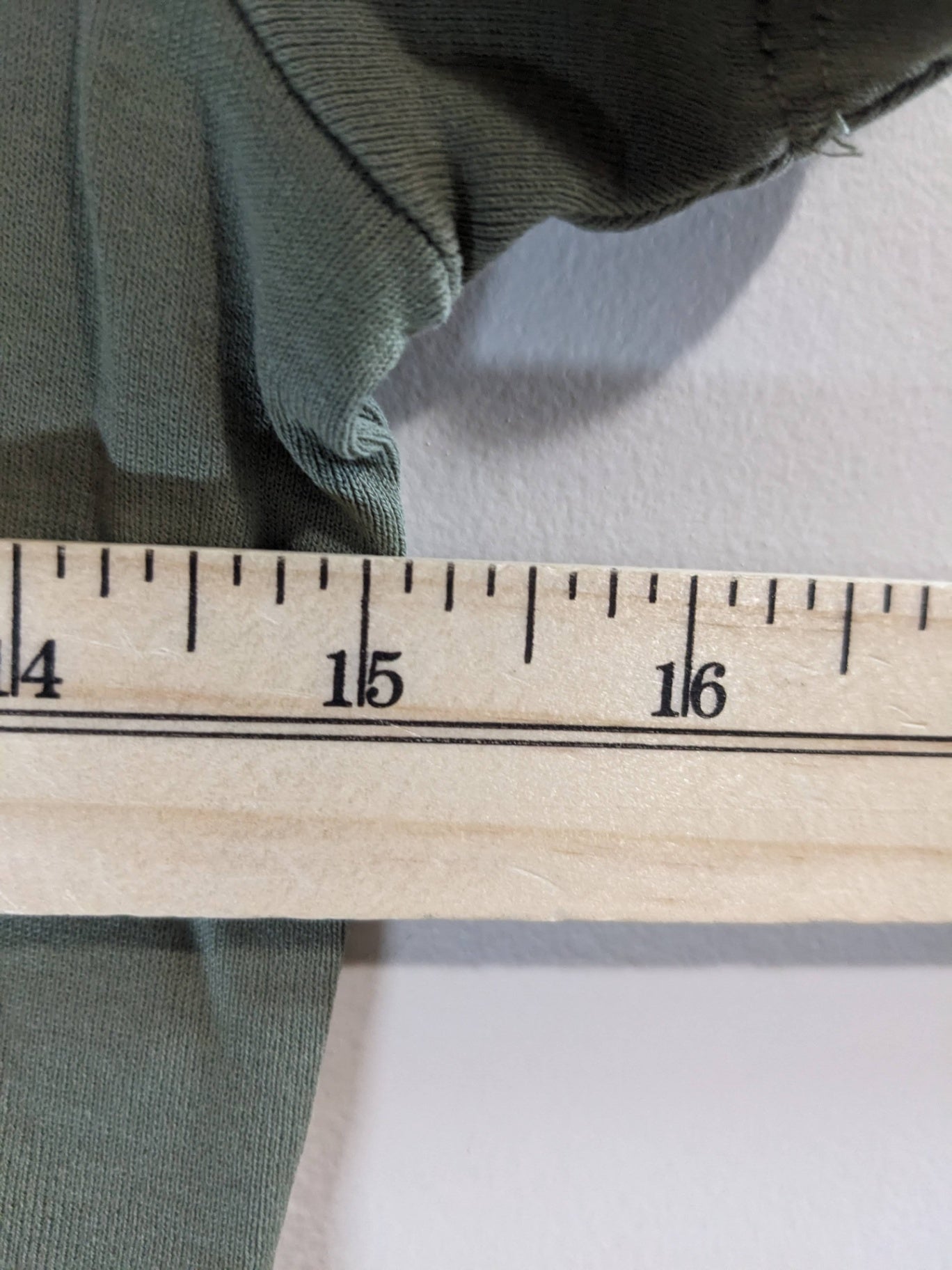 Tommy Bahama Olive T-Shirt - XS