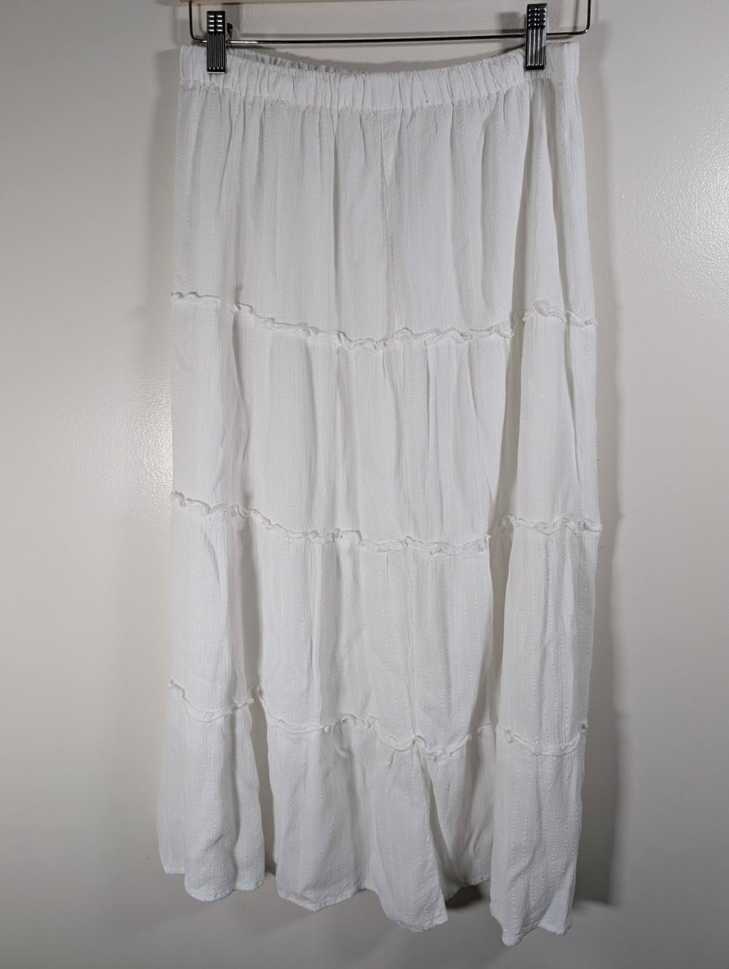 Abercrombie & Fitch white tiered skirt - appears Large