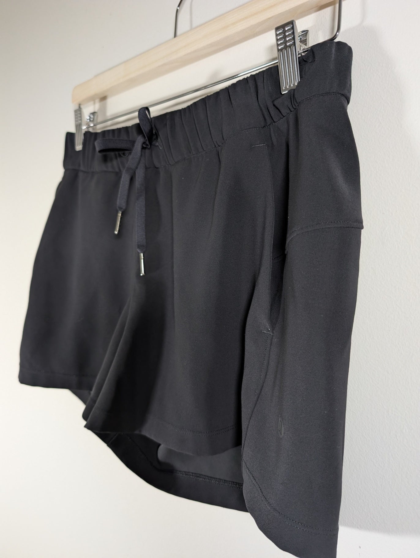 Lululemon black shorts - SZ 8