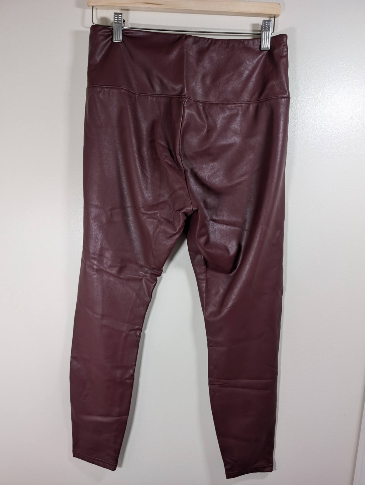 Joe Fresh pleather leggings - Large