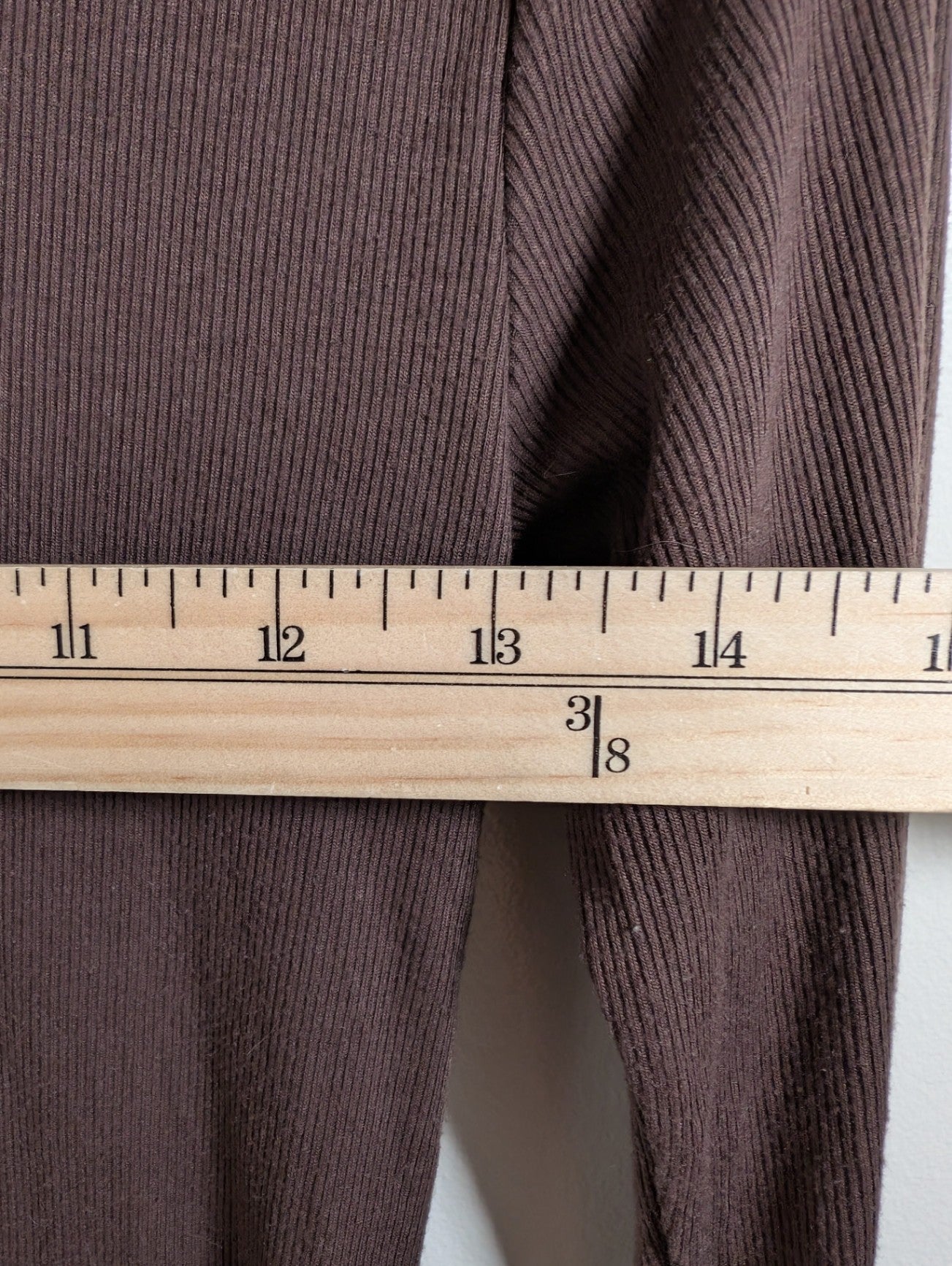 Old Navy ultralite go-dry ribbed long-sleeve - Small
