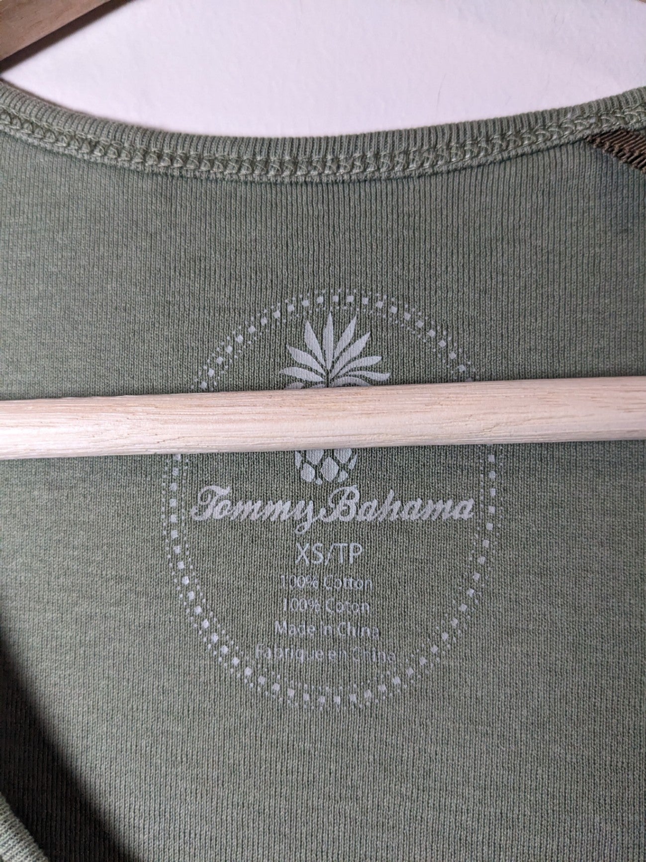 Tommy Bahama Olive T-Shirt - XS