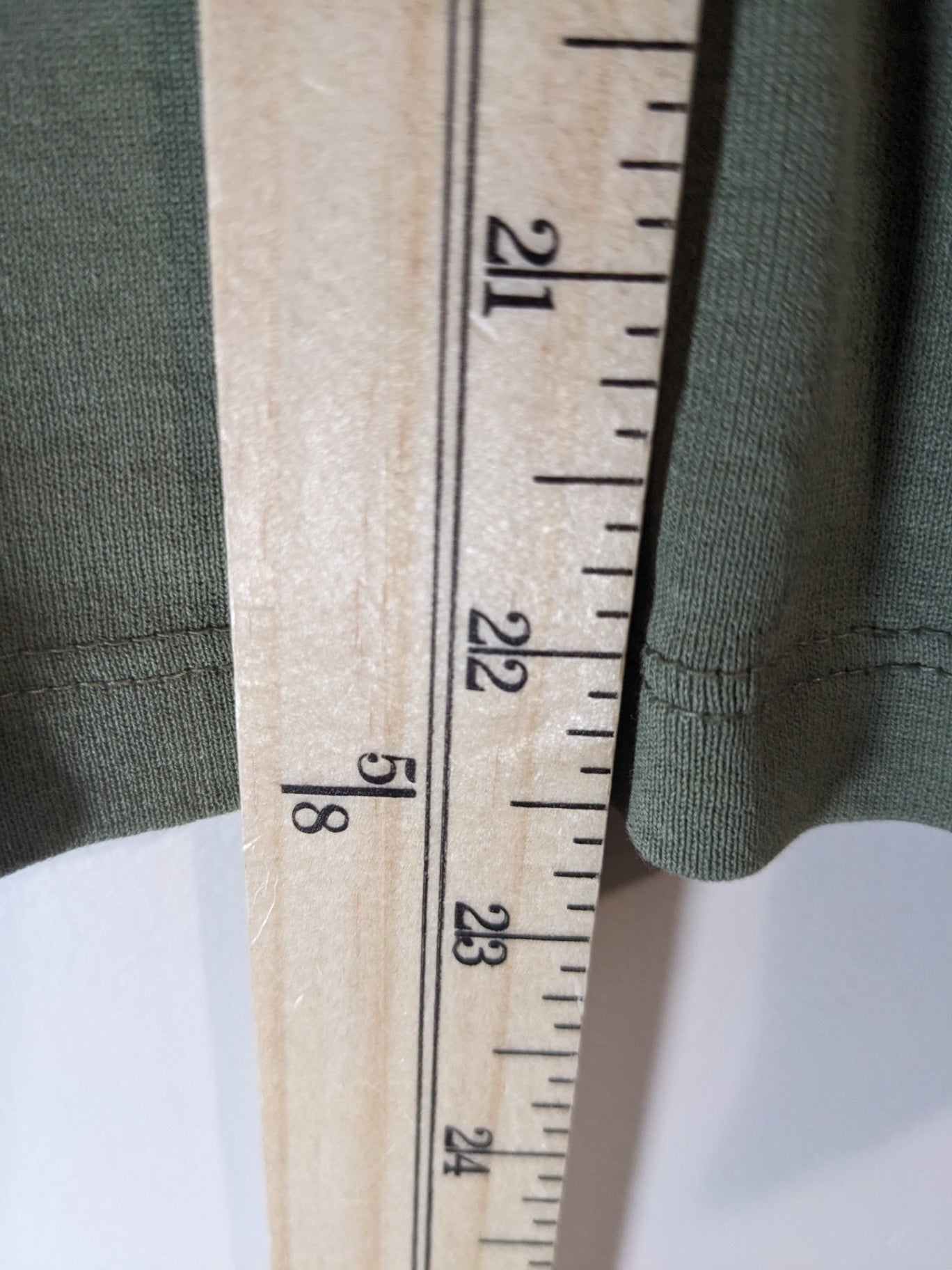 Tommy Bahama Olive T-Shirt - XS