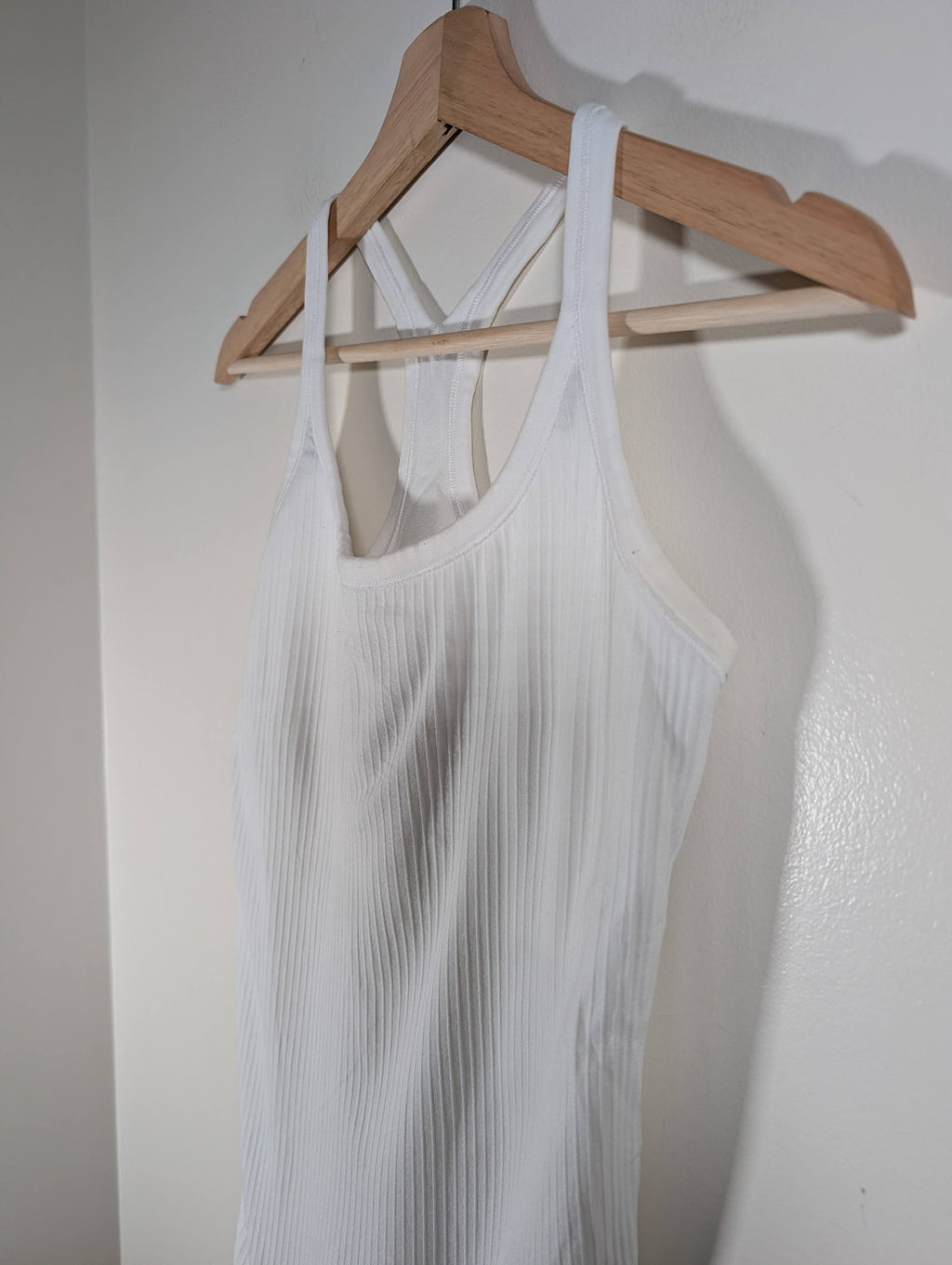 Lululemon ribbed white racerback - SZ 8