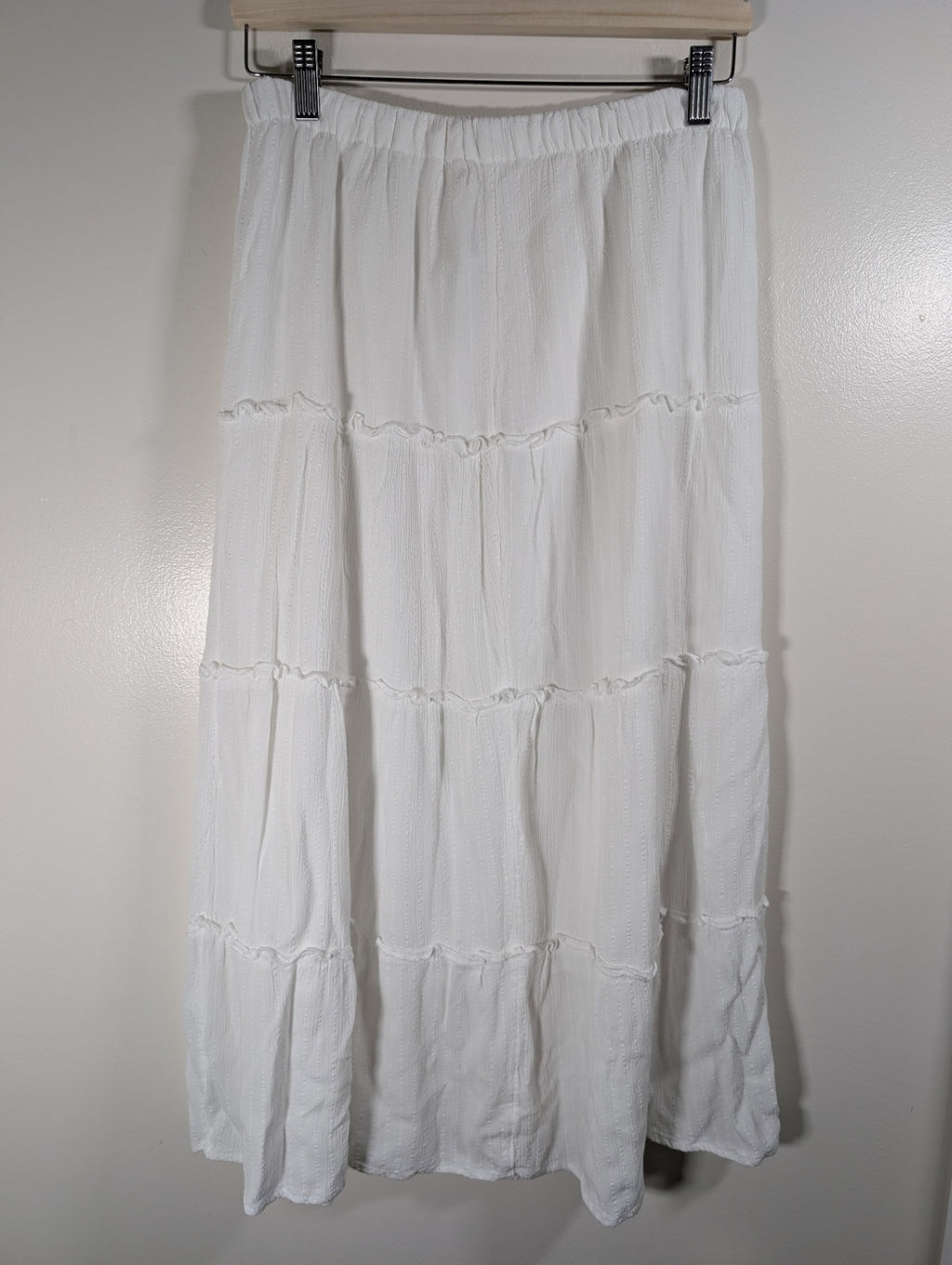Abercrombie & Fitch white tiered skirt - appears Large