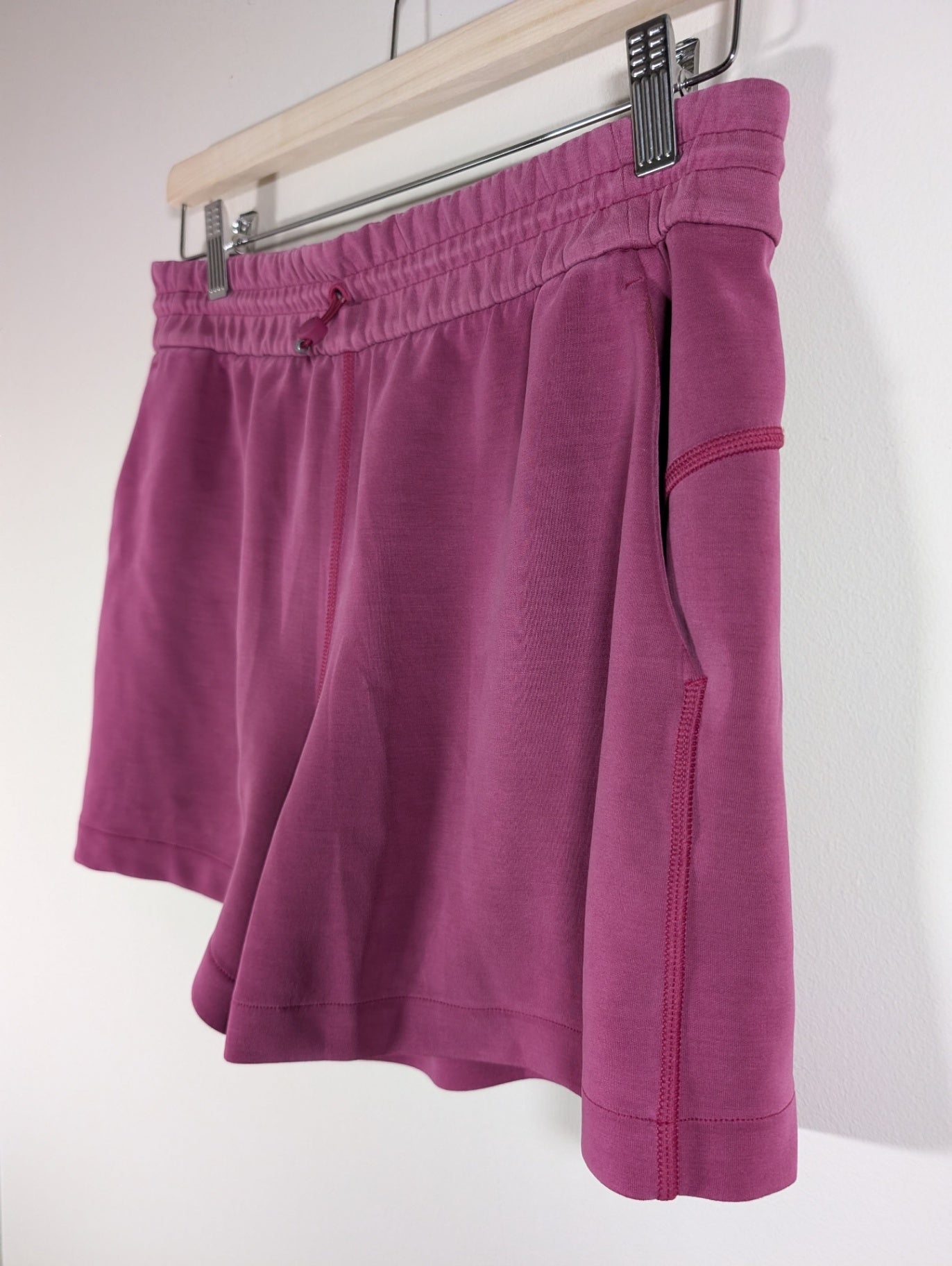 Lululemon softstreme high rise short - SZ 8