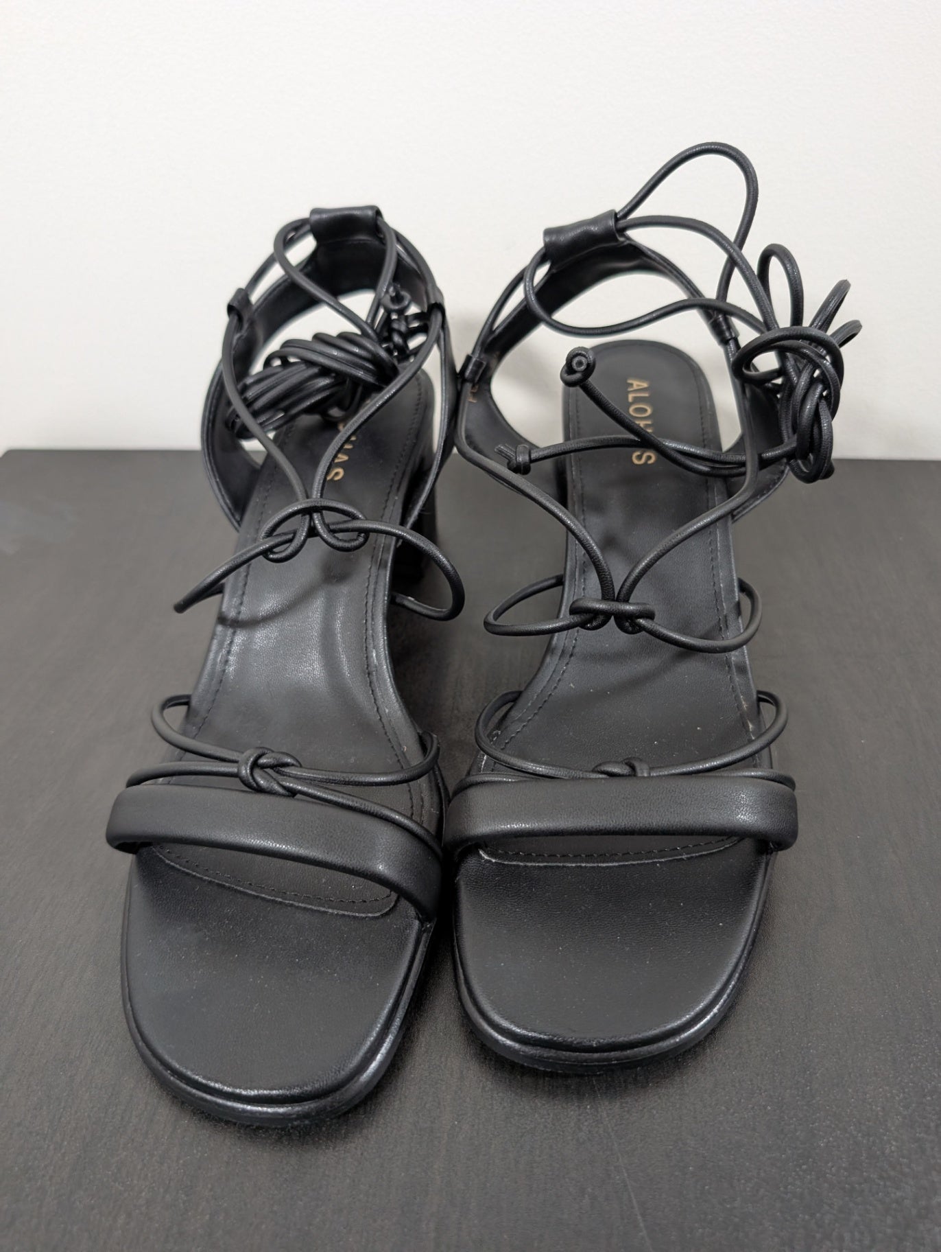 NWOT ALOHAS black strappy sandals- SZ 41