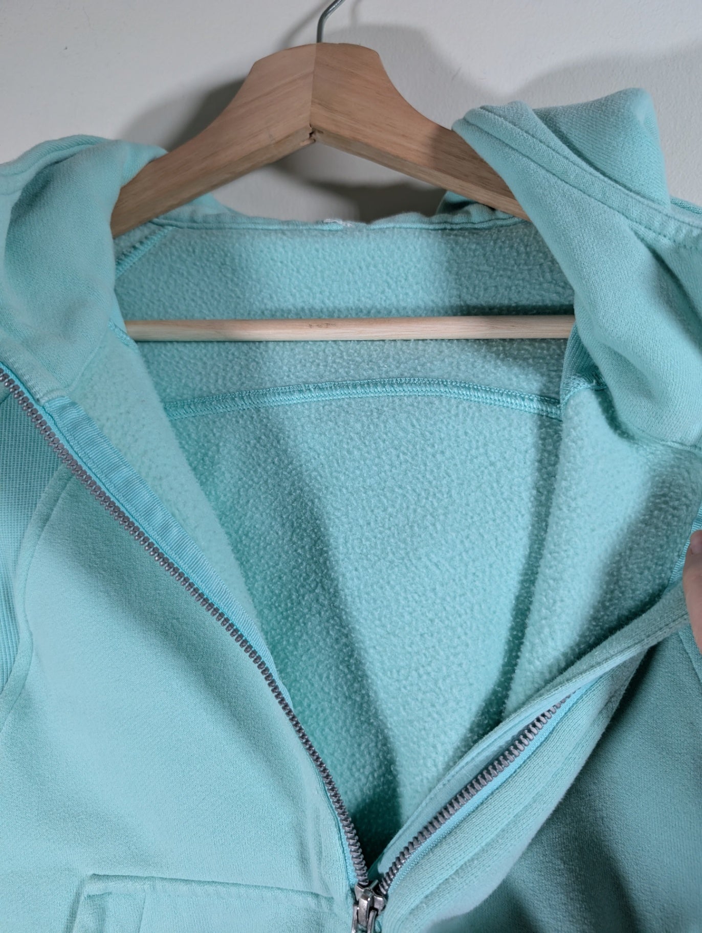 Lululemon scuba teal half-zip pullover - Medium