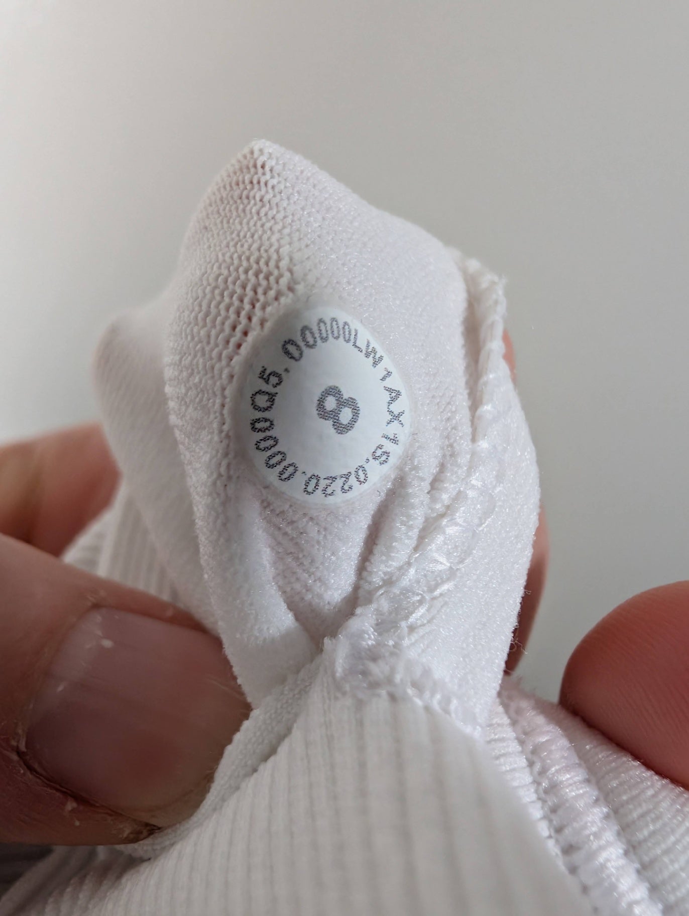 Lululemon ribbed white racerback - SZ 8