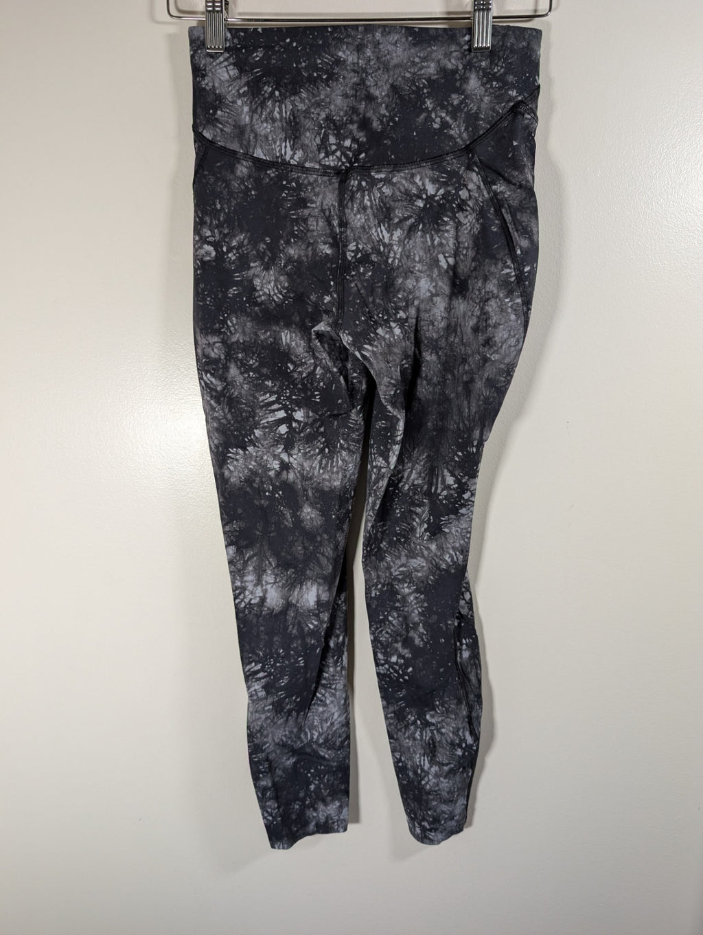 Lululemon fast and free high-rise crop - SZ 6