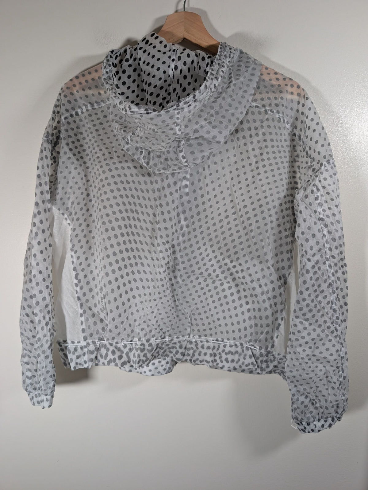 Lululemon find your flock jacket - appears Medium