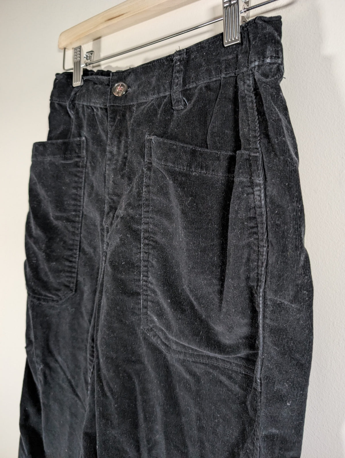 Joe Fresh black corduroy pant - SZ 6