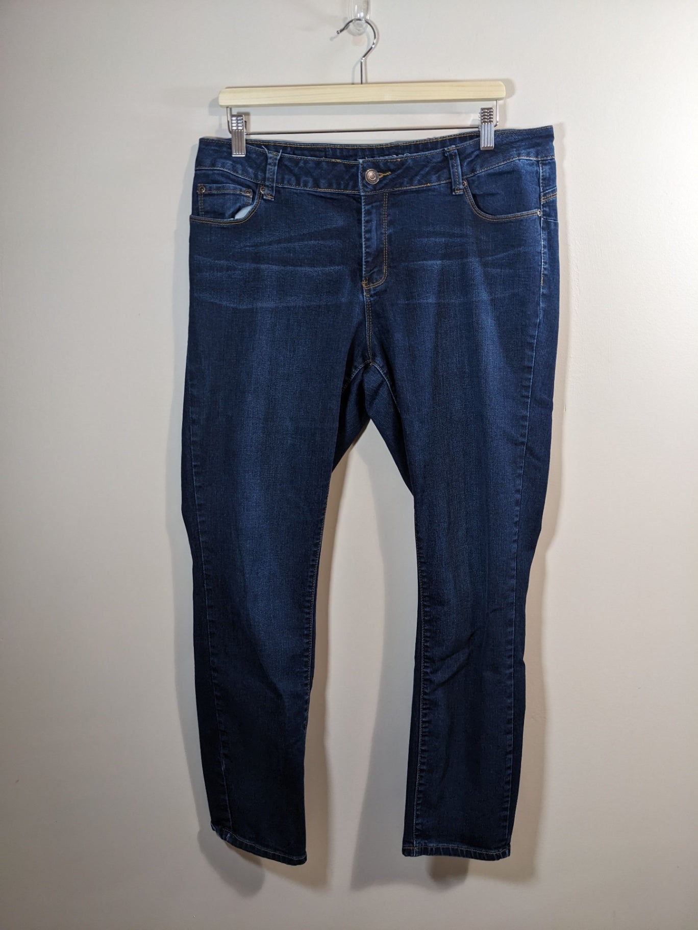 Bluenotes Curvy Jeggings - sz 34