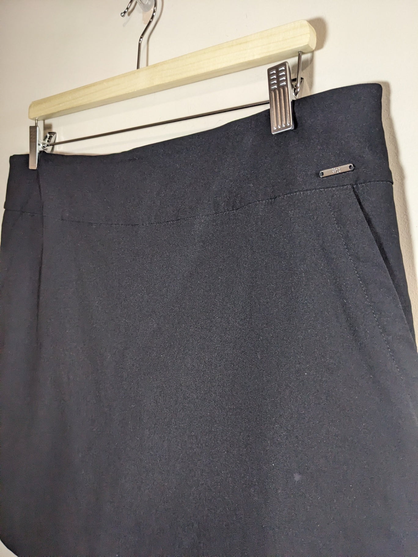 S.C.&Co. Black Skort - sz 16