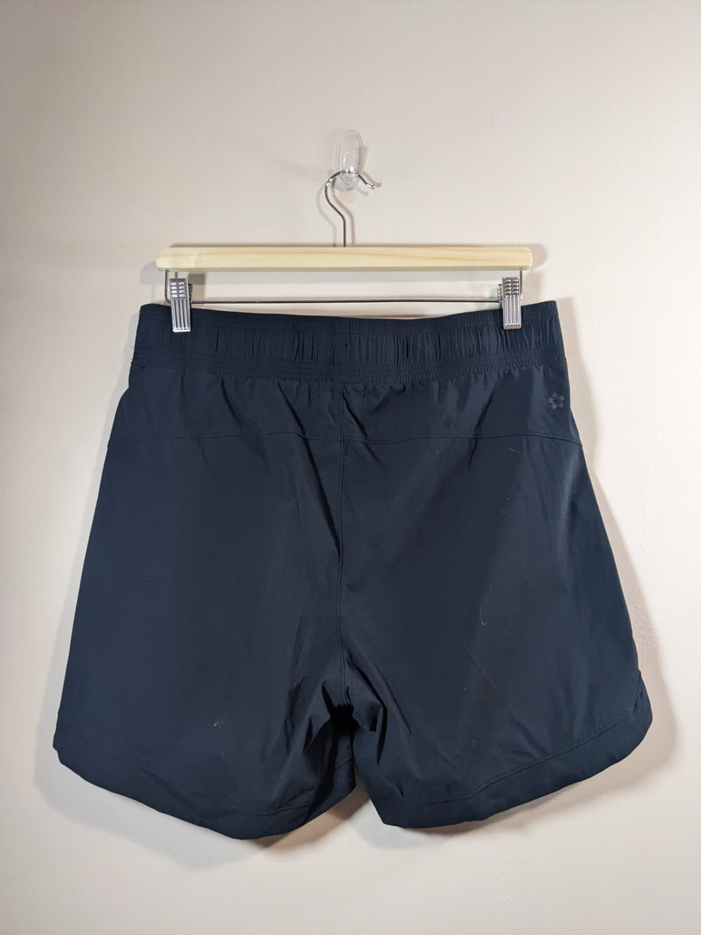 TUFF ATHLETICS Black Shorts - L