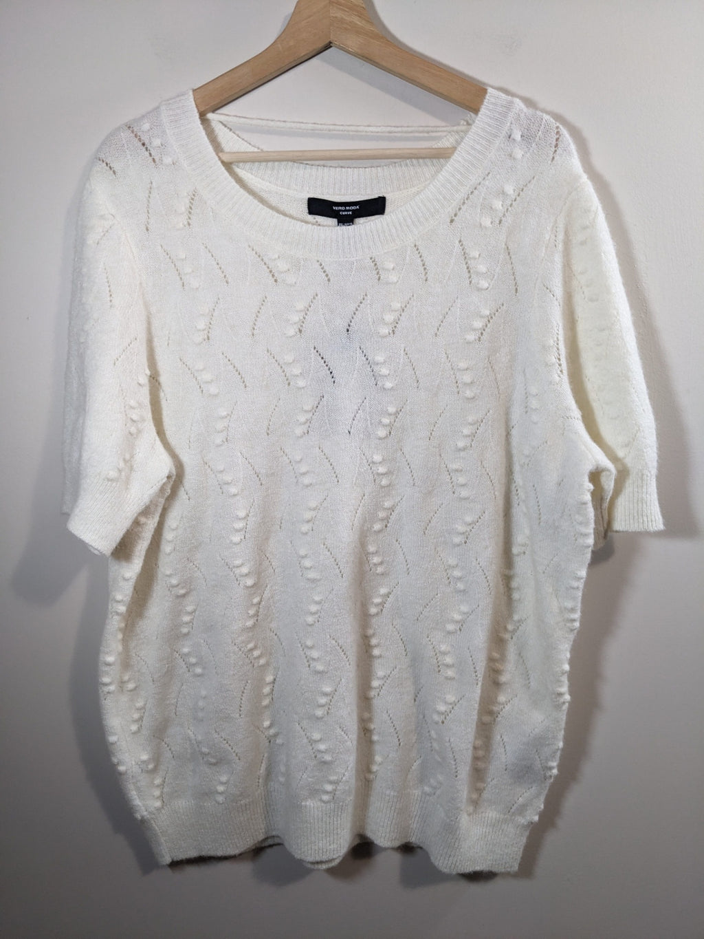 NWT VERO MODA Cream Sweater - XL