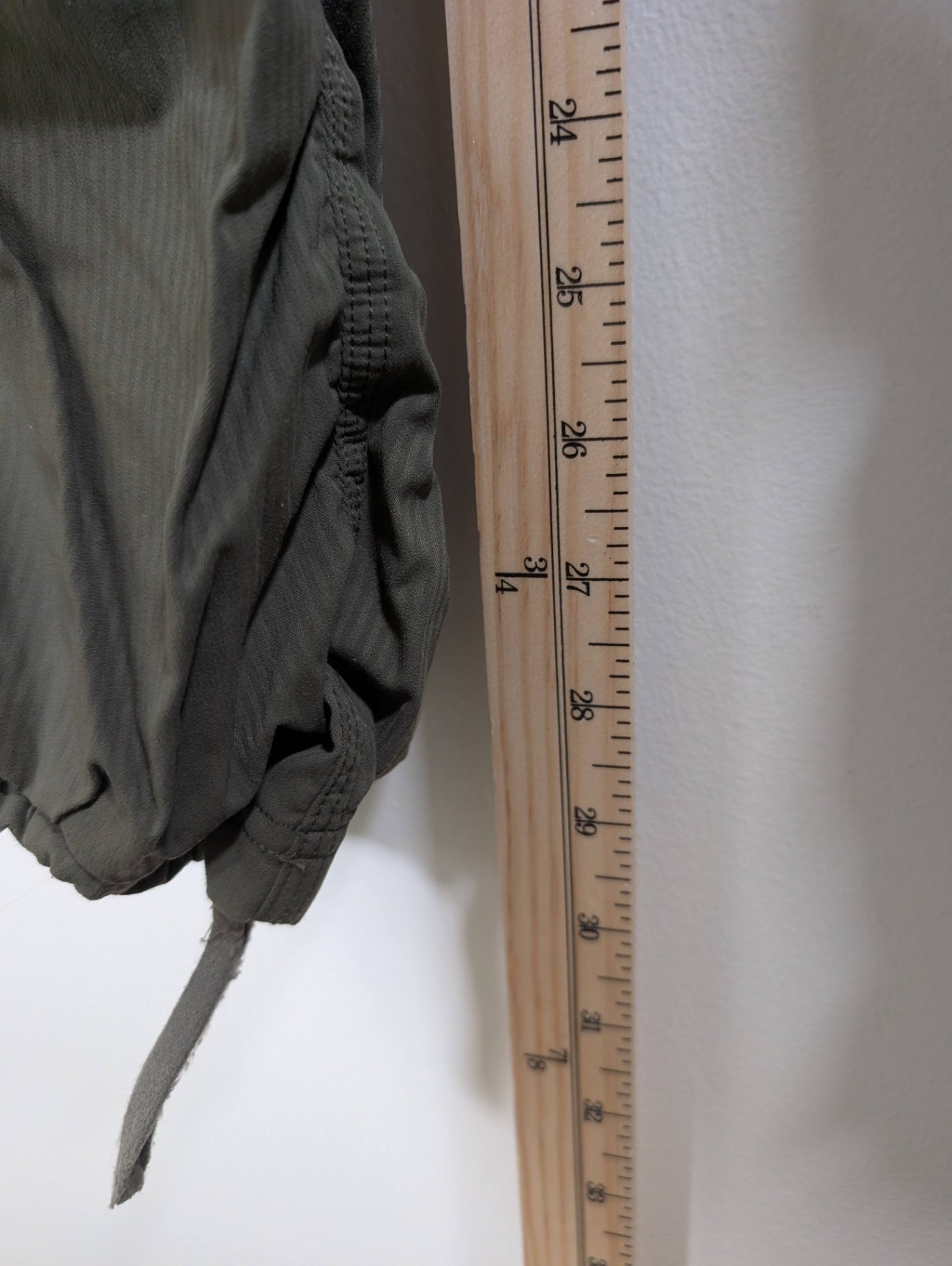 Lululemon green dance studio pants - SZ 2