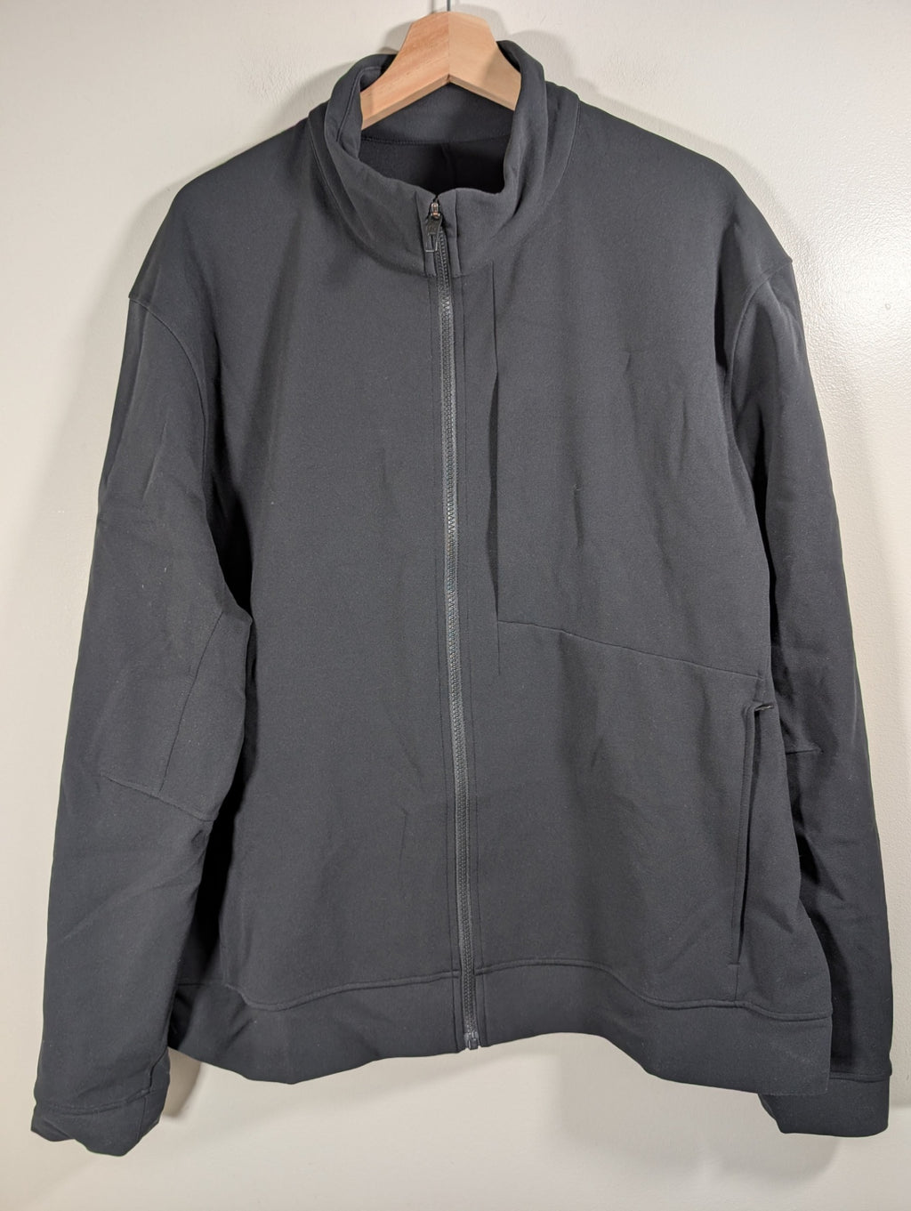 Lululemon sojourn jacket - Men's 3XL