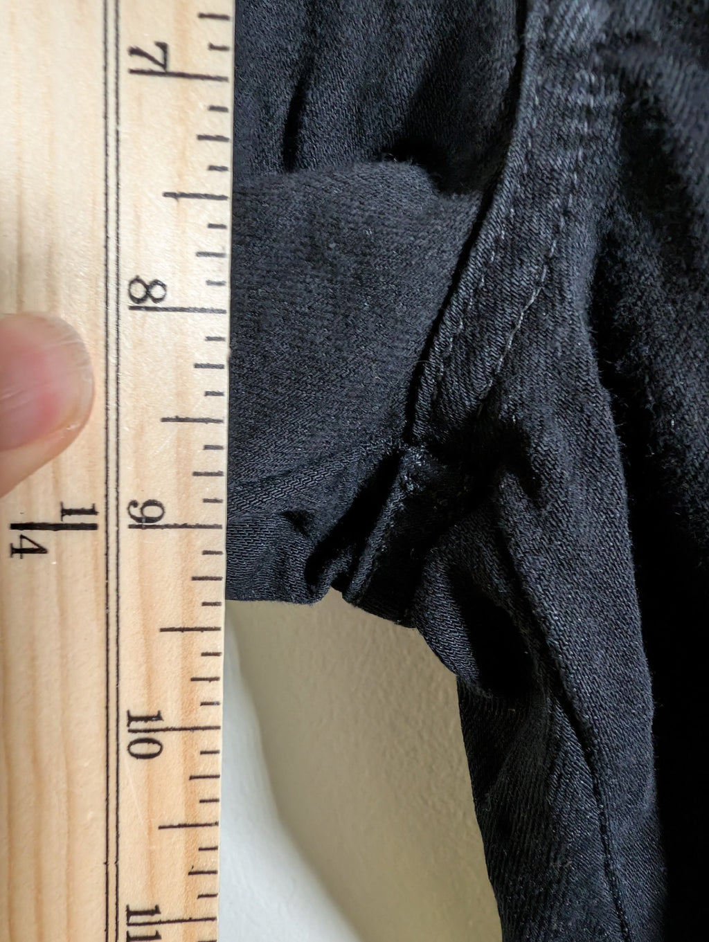 Guess black skinny jeans - SZ 27