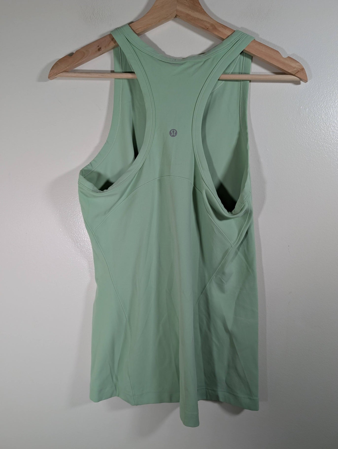 Lululemon green racerback - appears SZ 6