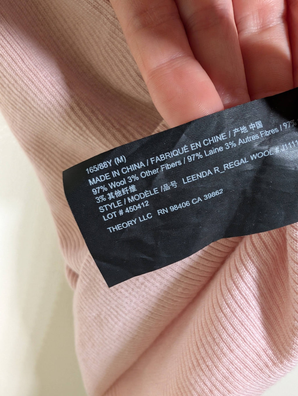 Theory pink turtleneck - Medium