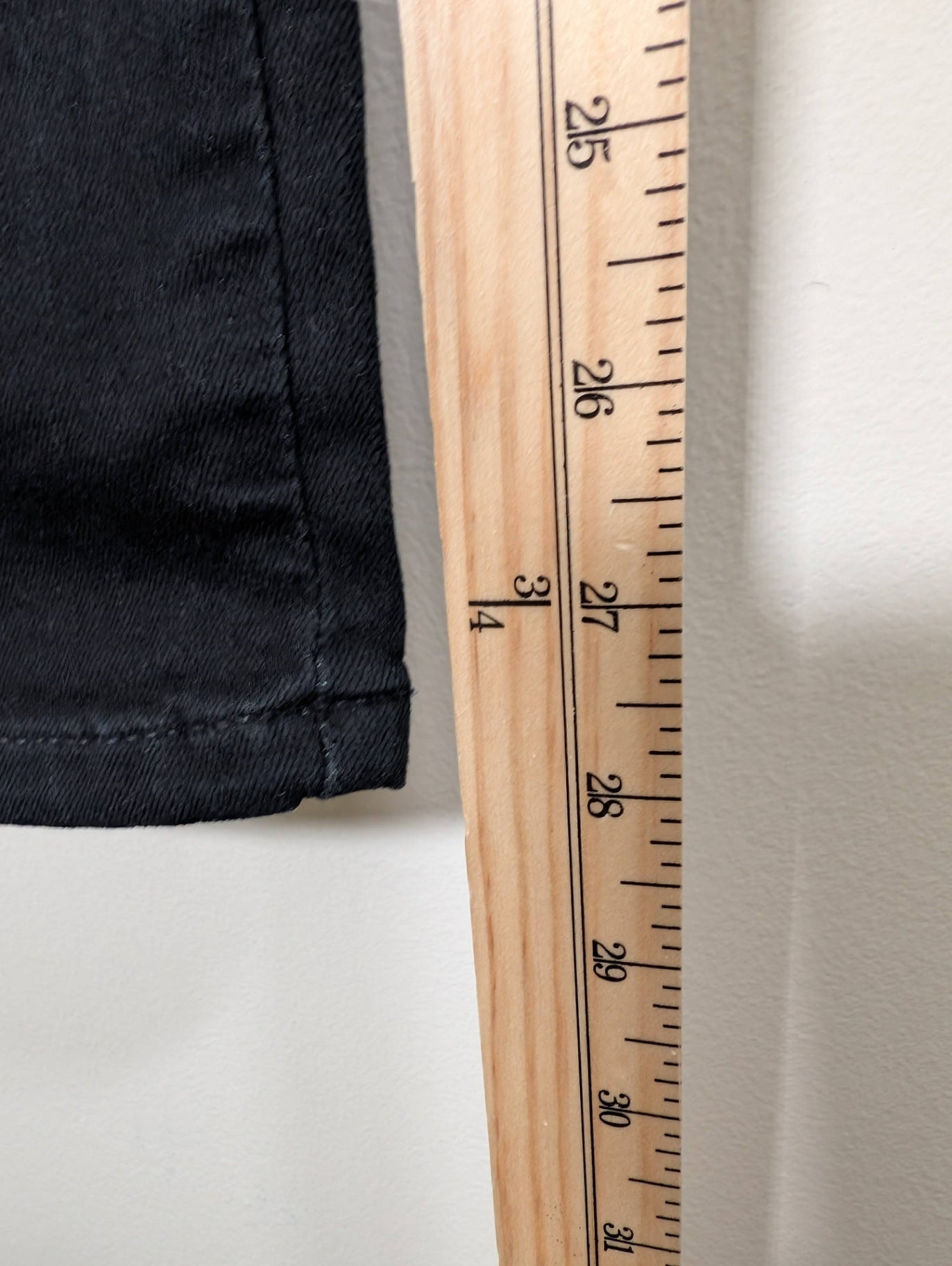 Guess black skinny jeans - SZ 27