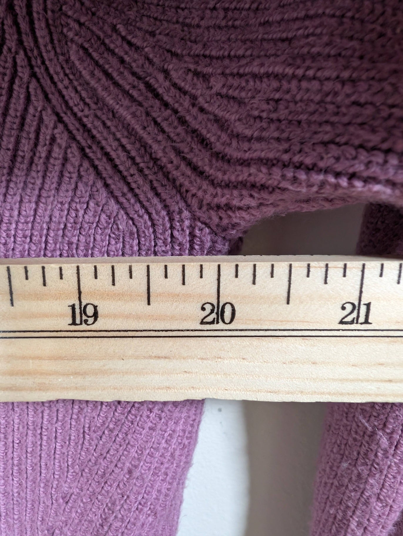 Lululemon sweater - appears SZ 6