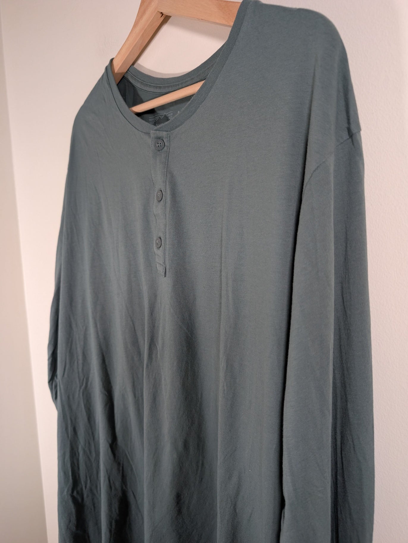 Patagonia green long-sleeve - Men's 2XL