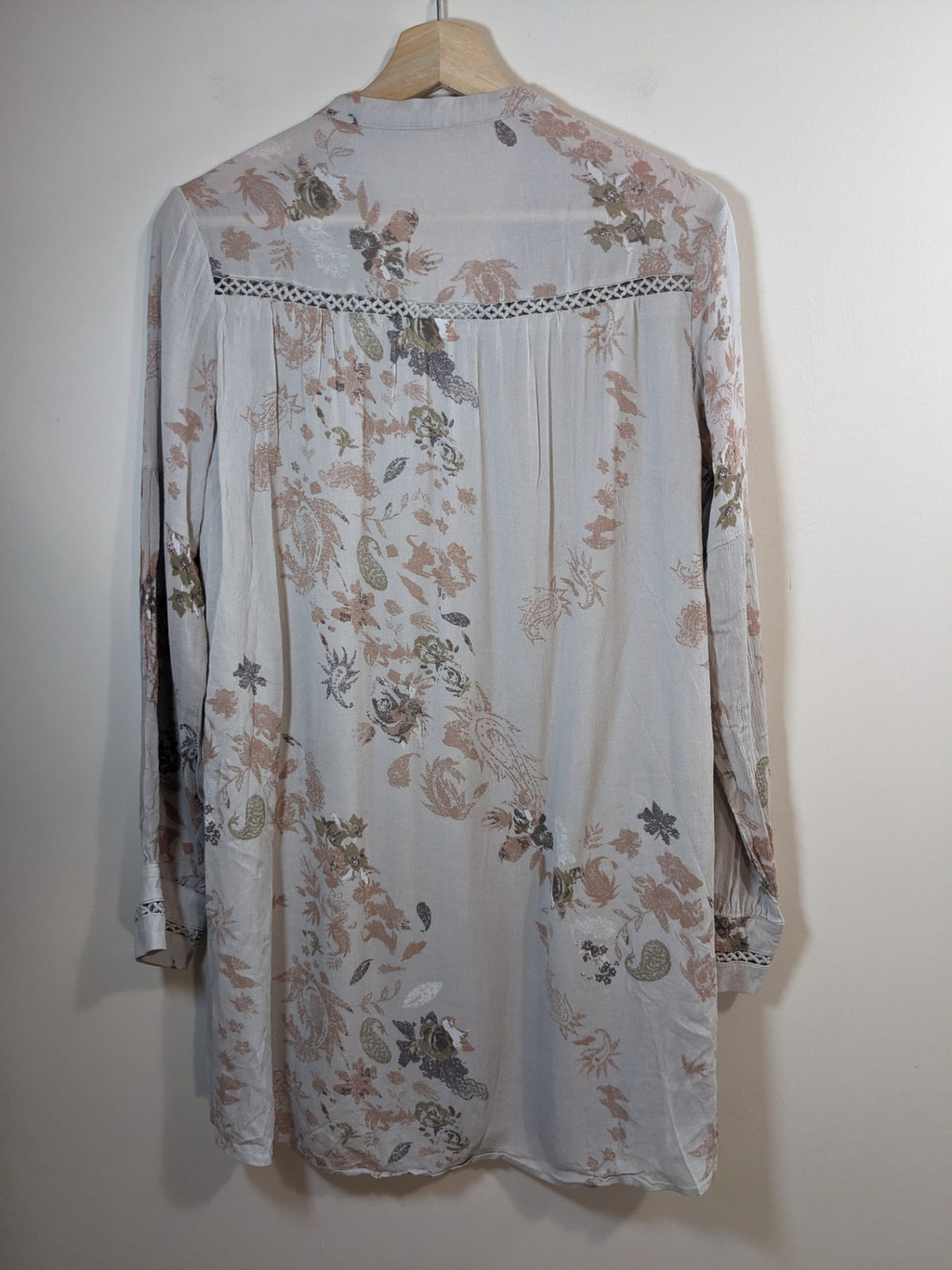 Floral Blouse - appears to be s/m