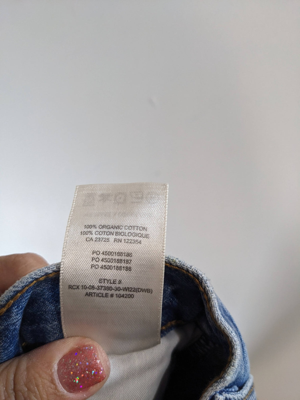 NWT Denim Forum The 90's Boyfriend Jeans - sz 24