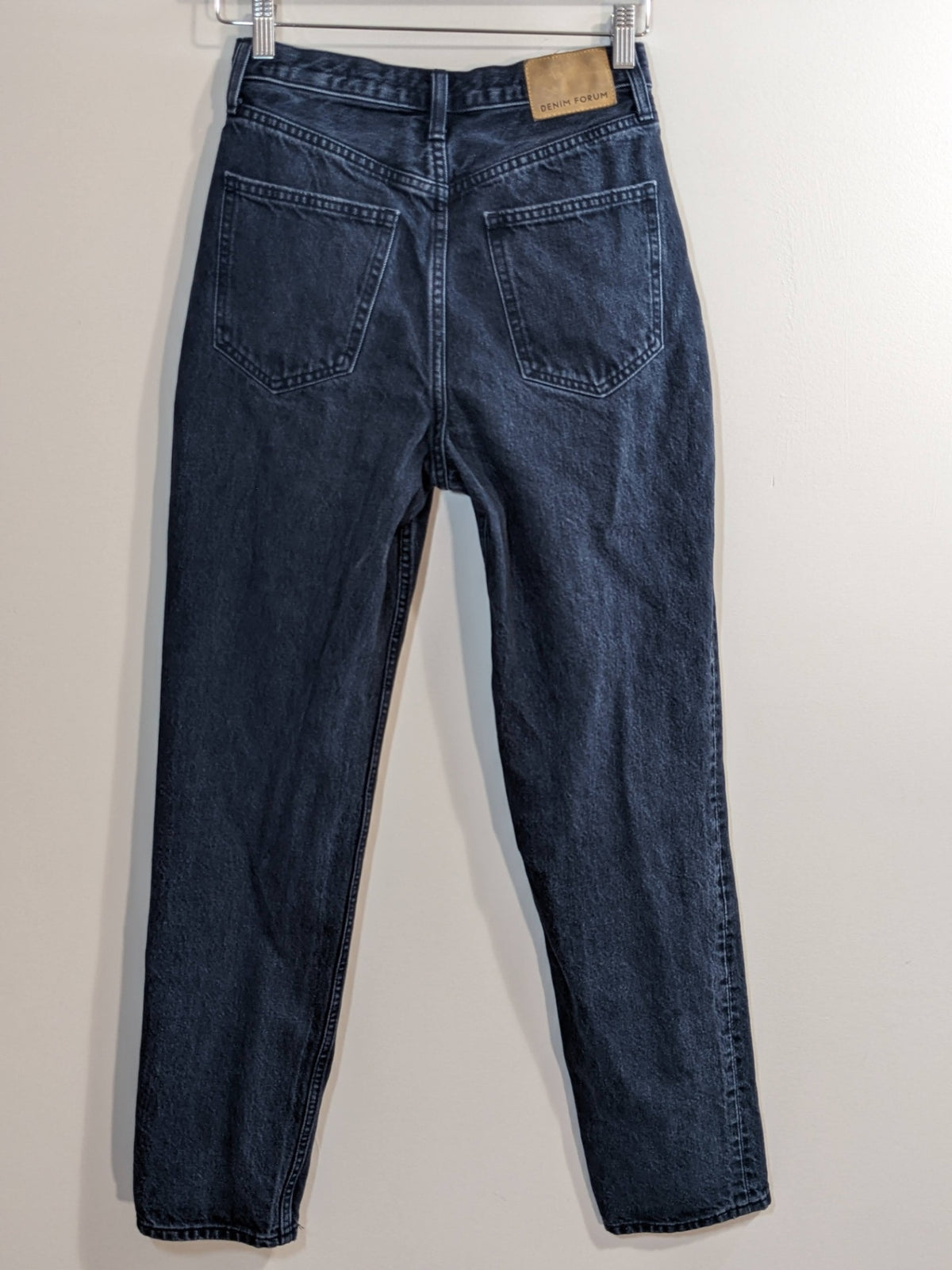 Denim Forum The BF High Rise Loose 28L - sz 24