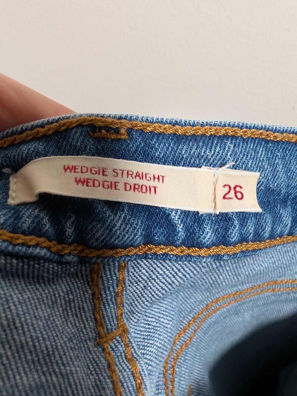 Levi's wedgie straight - SZ 26