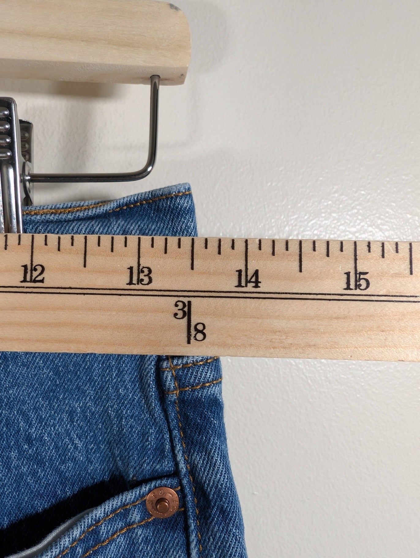 Levi's wedgie straight - SZ 26