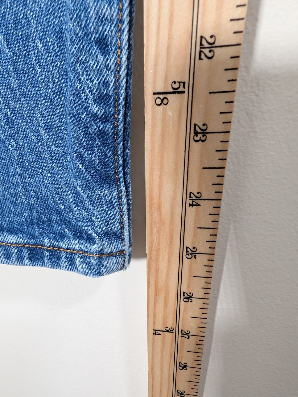 Levi's wedgie straight - SZ 26