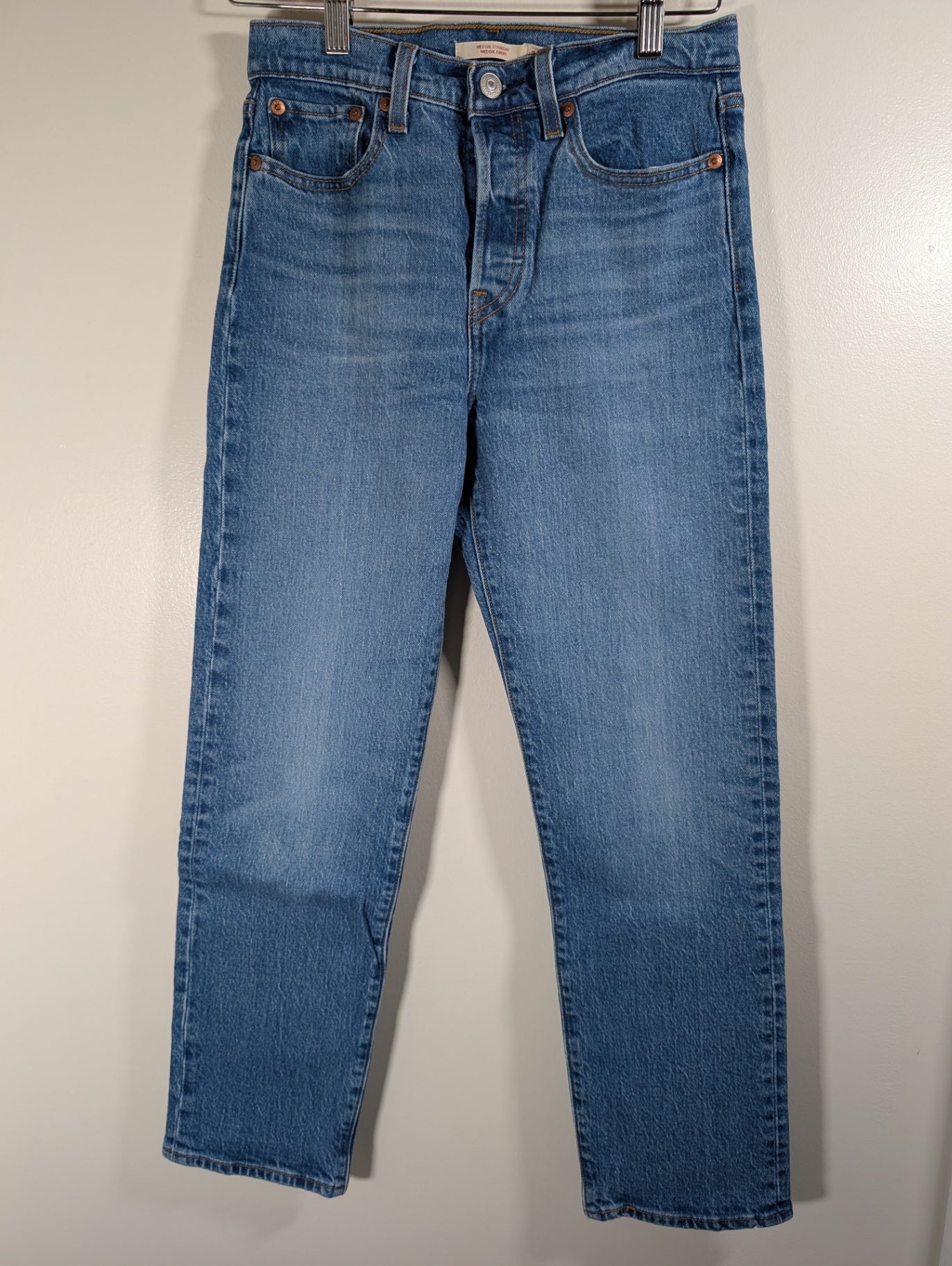 Levi's wedgie straight - SZ 26