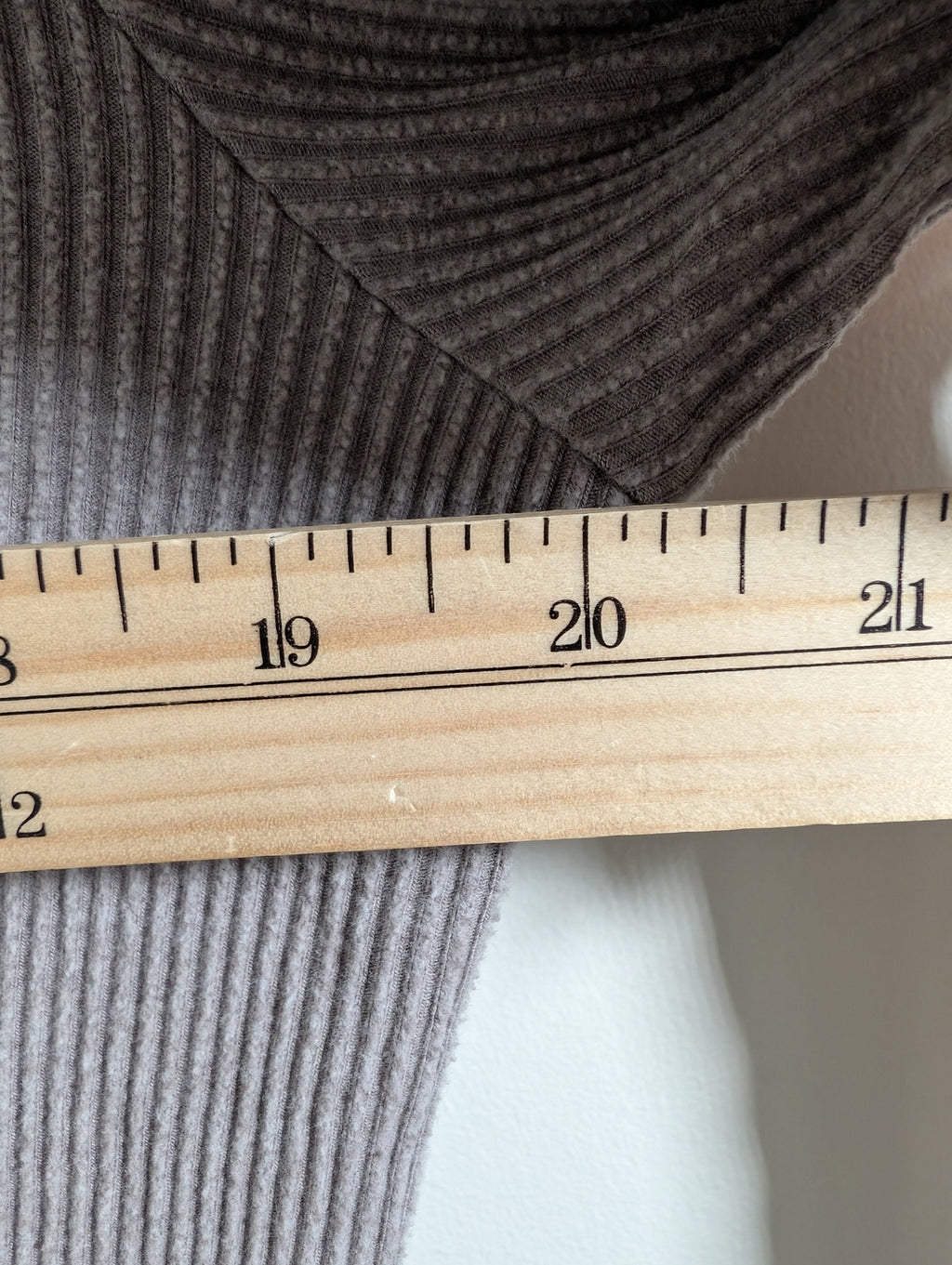 Old Navy ribbed long-sleeve - XL