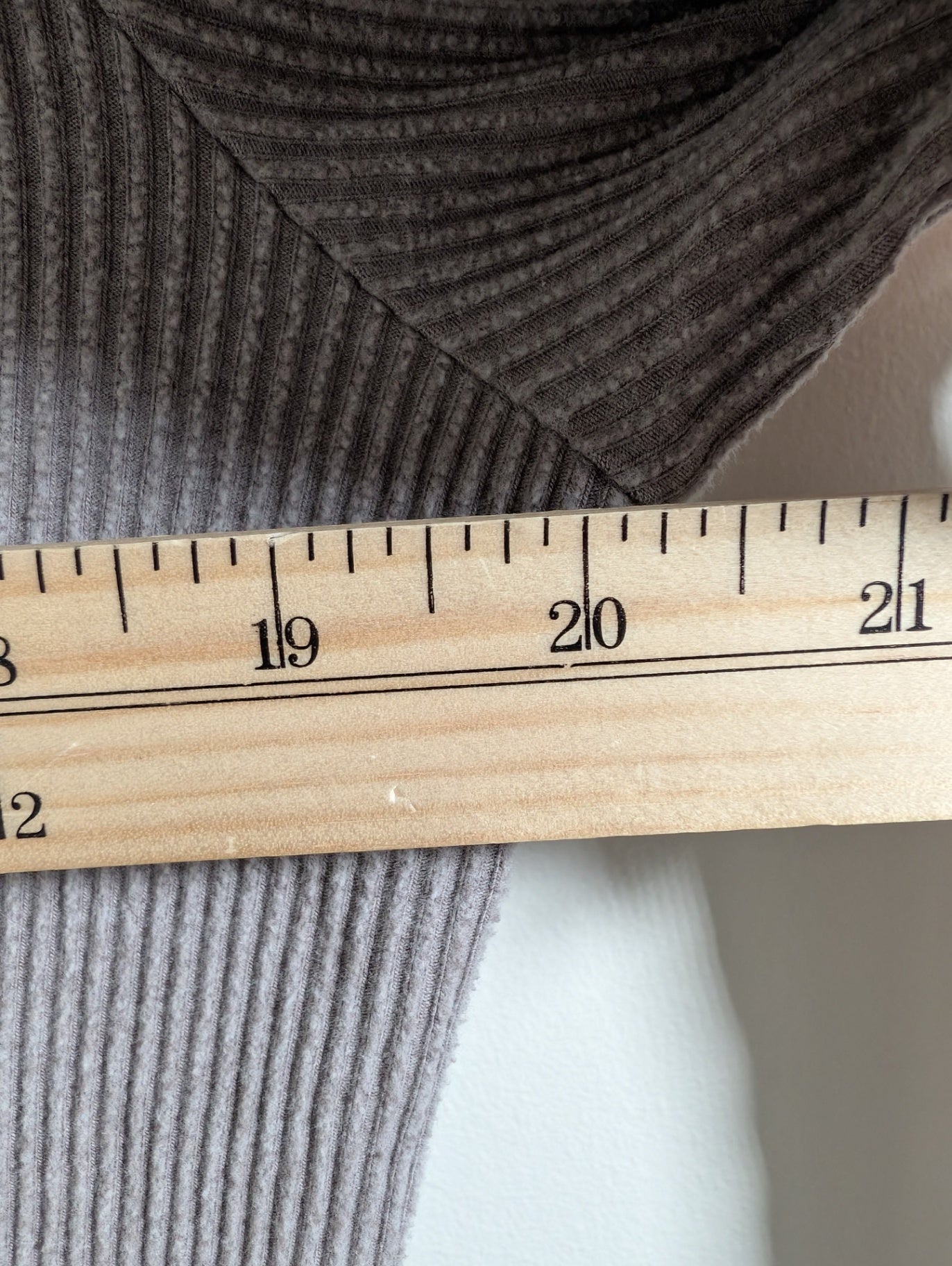 Old Navy ribbed long-sleeve - XL
