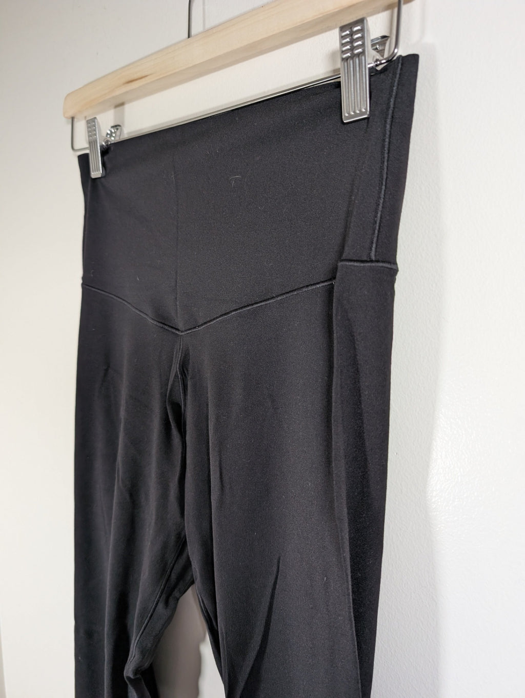 Aerie black leggings - Large