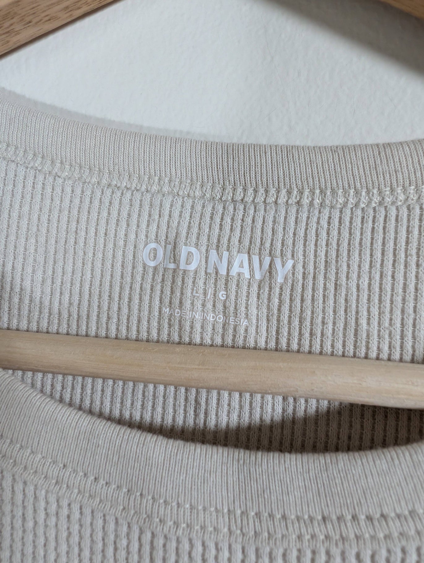 Old Navy waffle cropped tee - Large