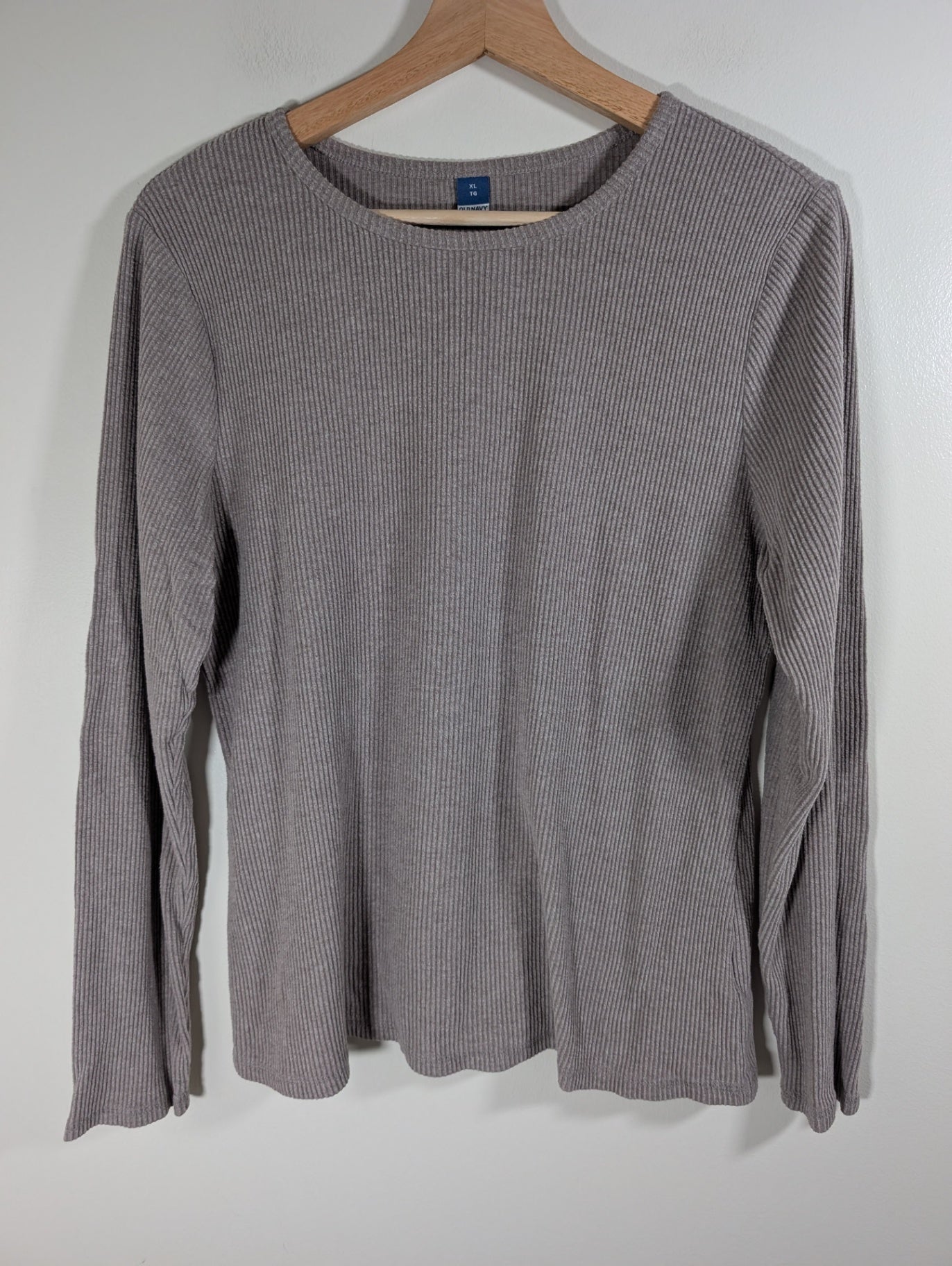 Old Navy ribbed long-sleeve - XL