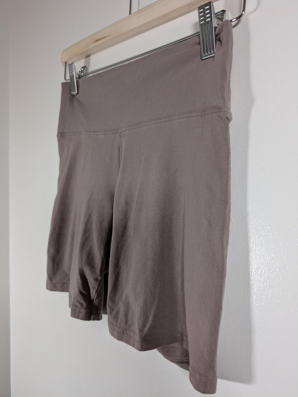 TNA brown shorts - Medium