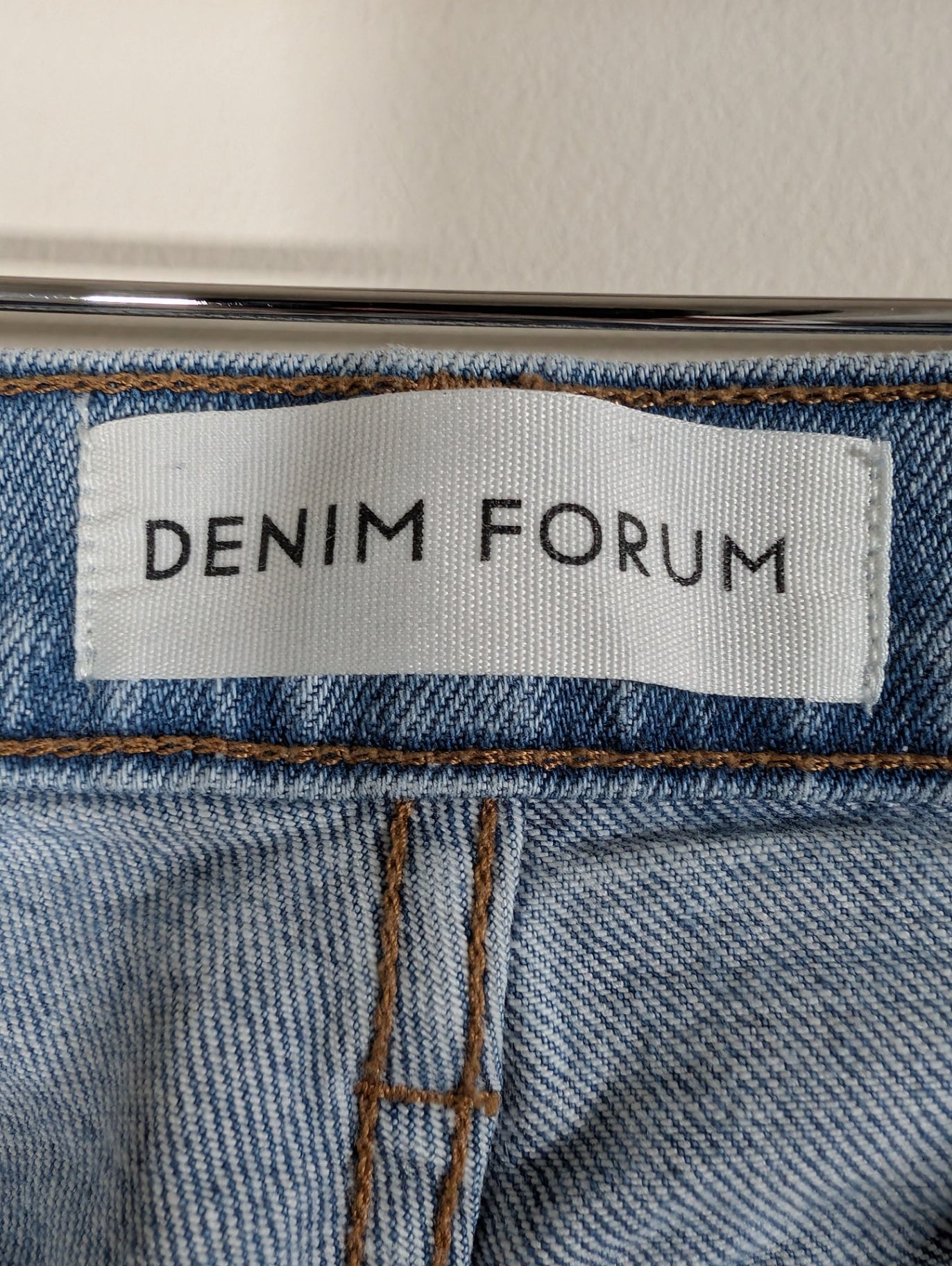 Denim Forum the arlo high rise straight - SZ 29