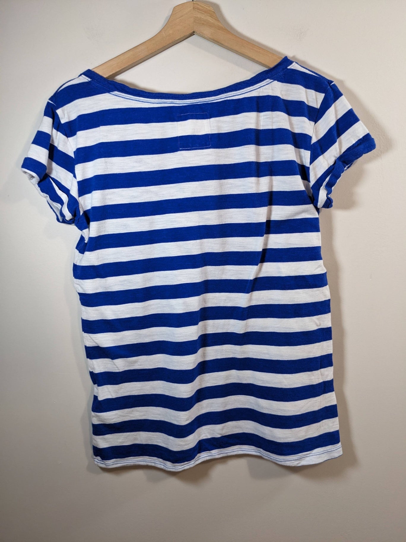 Hollister White & Blue Striped T-Shirt - L