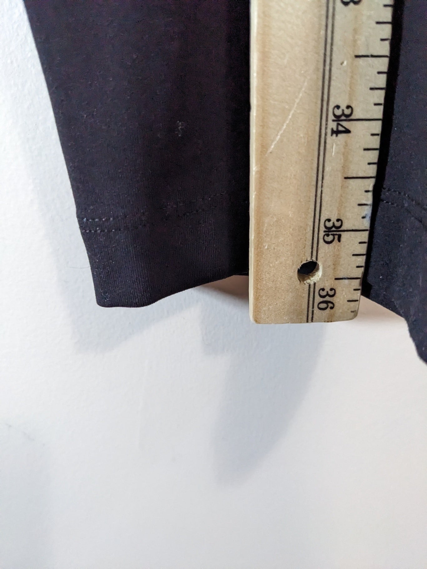 Lululemon Black Woven On The Fly Pants - sz 6