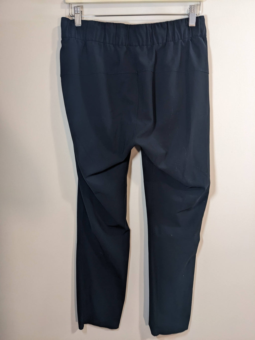 Lululemon Black On The Fly Pants - sz 6