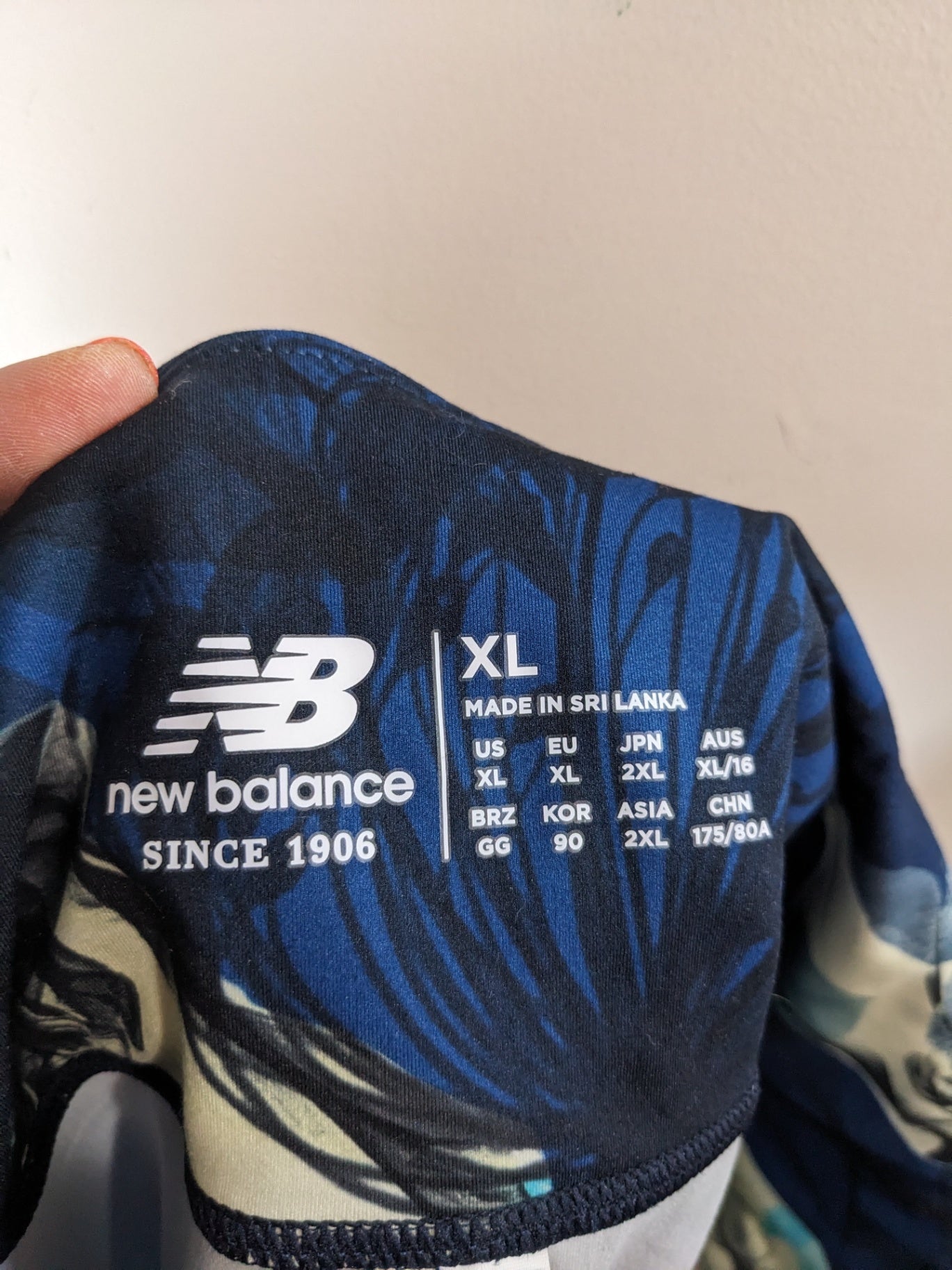 New Balance Blue Floral Leggings - XL