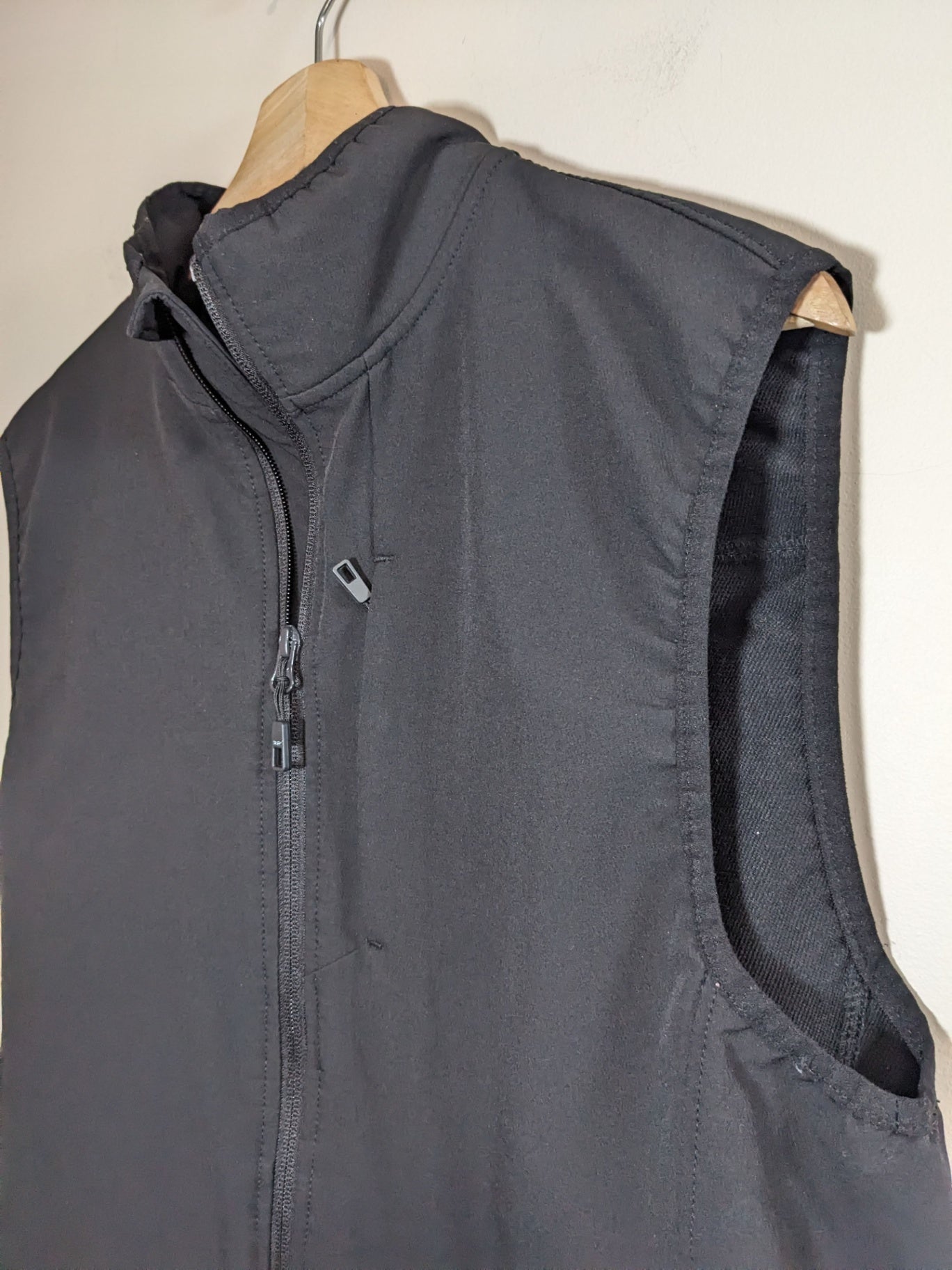 32° Heat Black Vest - S