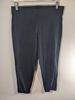 Torrid Black Capri Leggings - XL