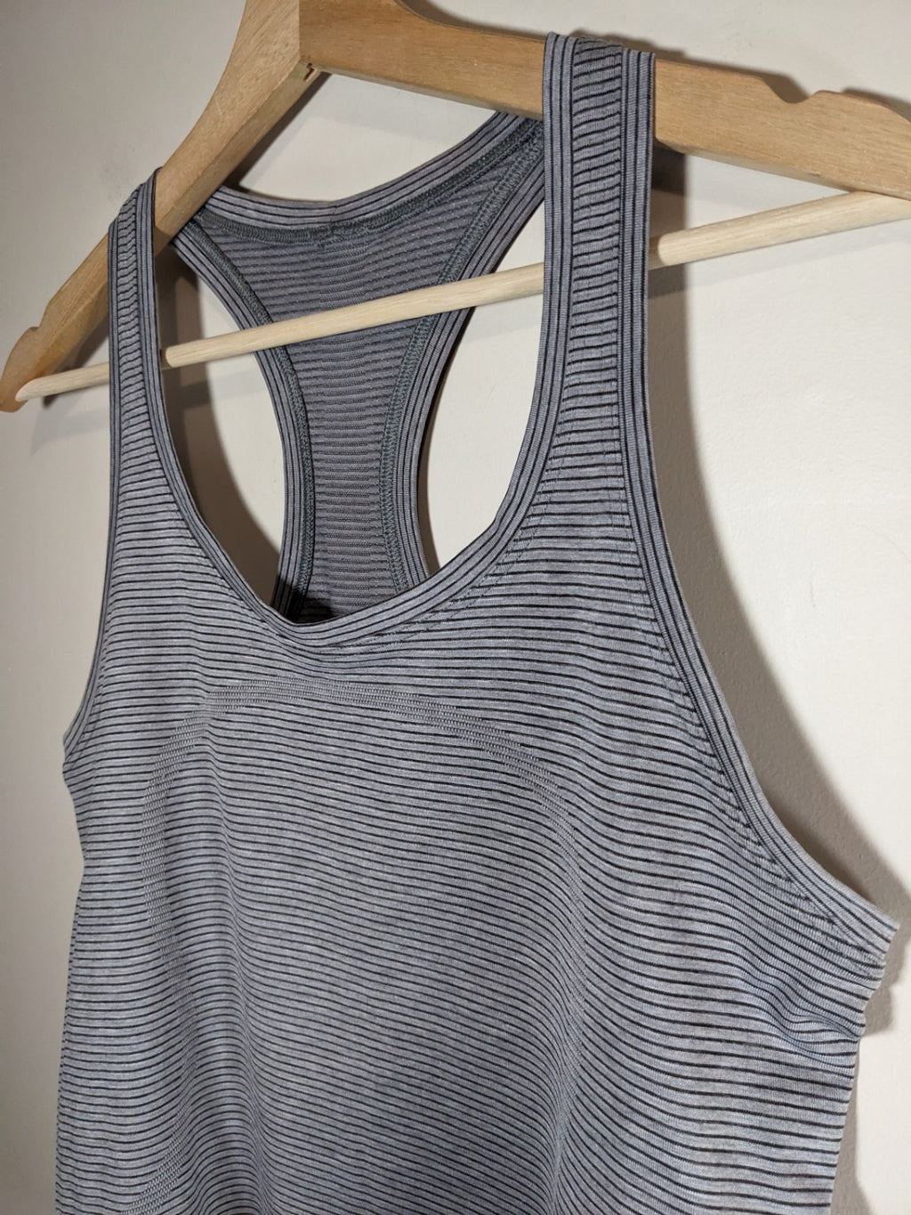 Lululemon Run Swifty Crop Tank - appears to be sz 6