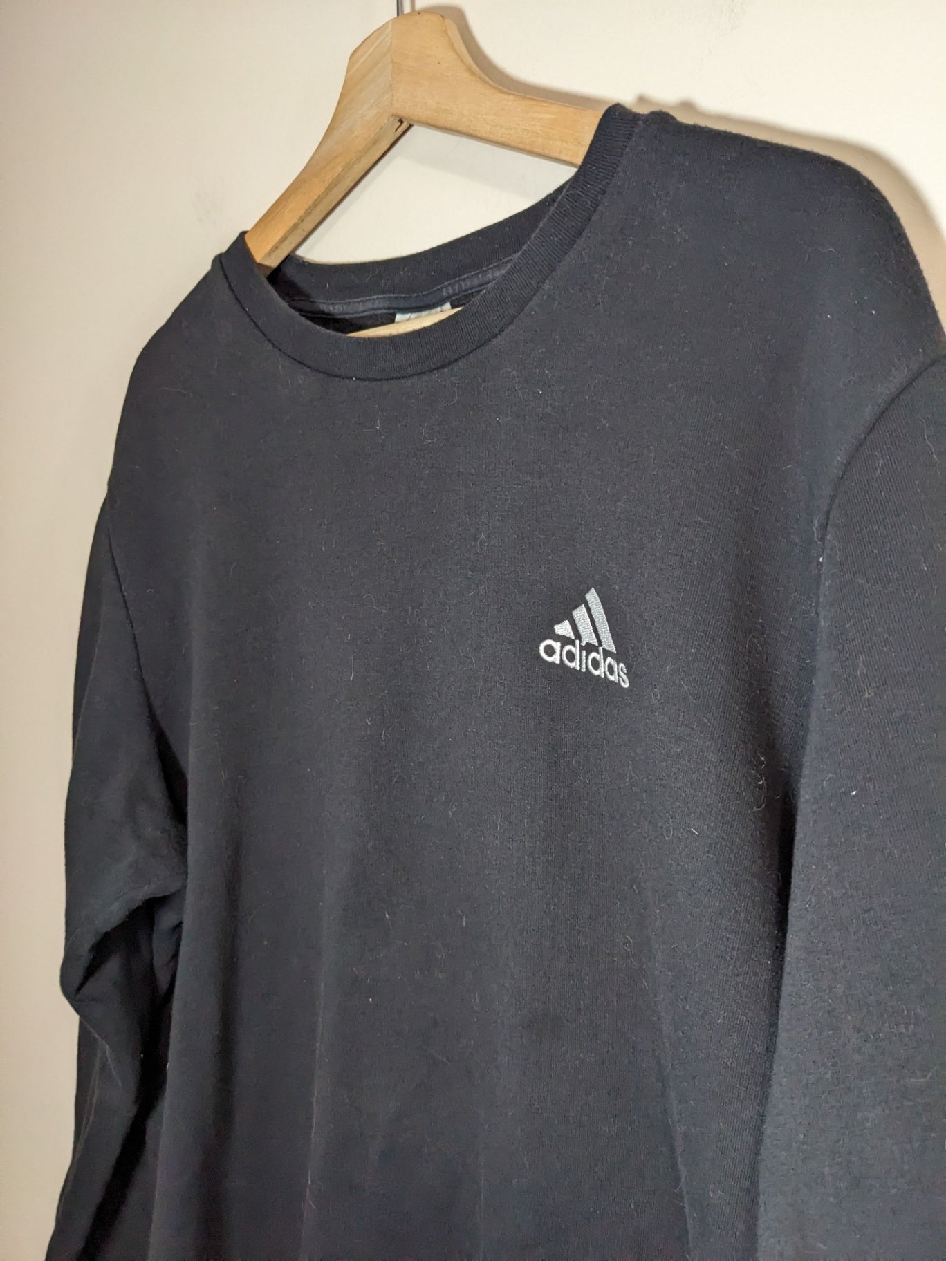 Adidas Black Crewneck - L
